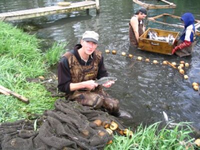 Feeling Cagey About Fish Culture: How to Raise Fish in Cages Image